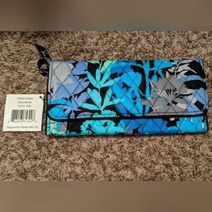 VERA BRADLEY Trifold Wallet - Camofloral - Blue & Black - NWT